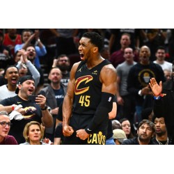 Ratkaiseva viides ottelu Detroit Pistonsin ja Cleveland Cavaliersin välillä